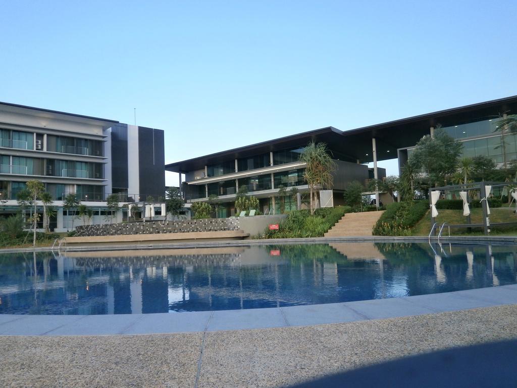 Samalaju Resort Hotel Bintulu Exterior photo