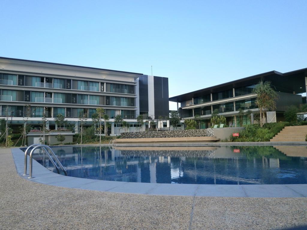 Samalaju Resort Hotel Bintulu Exterior photo